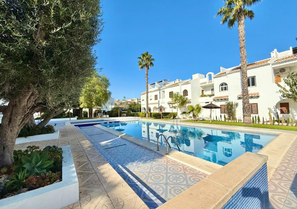 Reventa - Semi Detached - Ciudad Quesada - Town Center