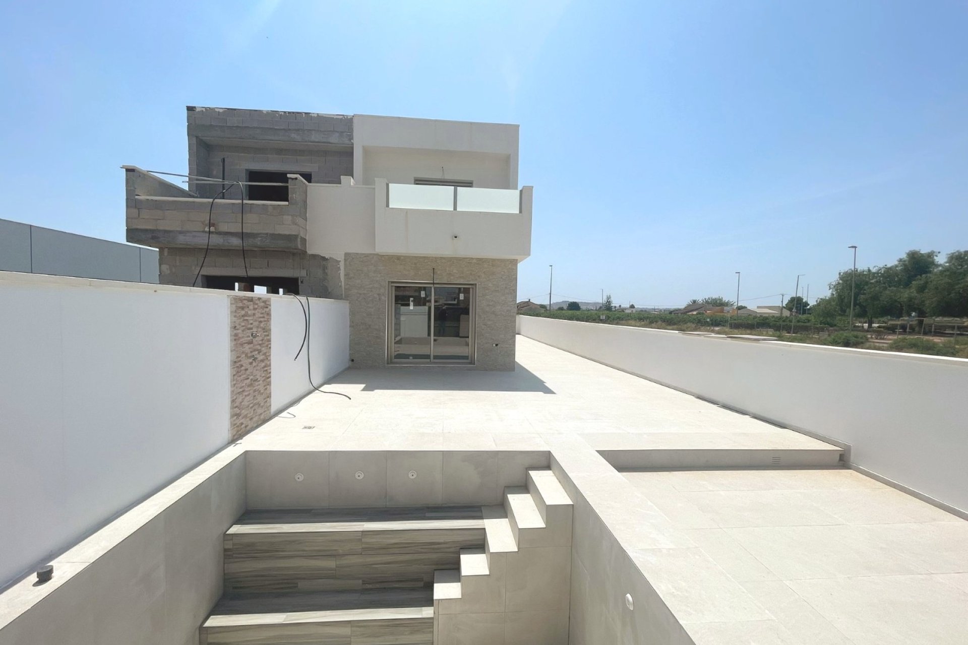 Reventa - Semi Detached - Daya Nueva