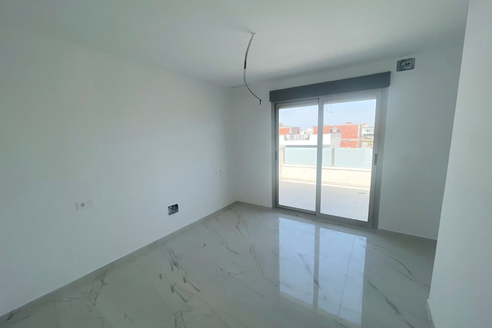 Reventa - Semi Detached - Daya Nueva