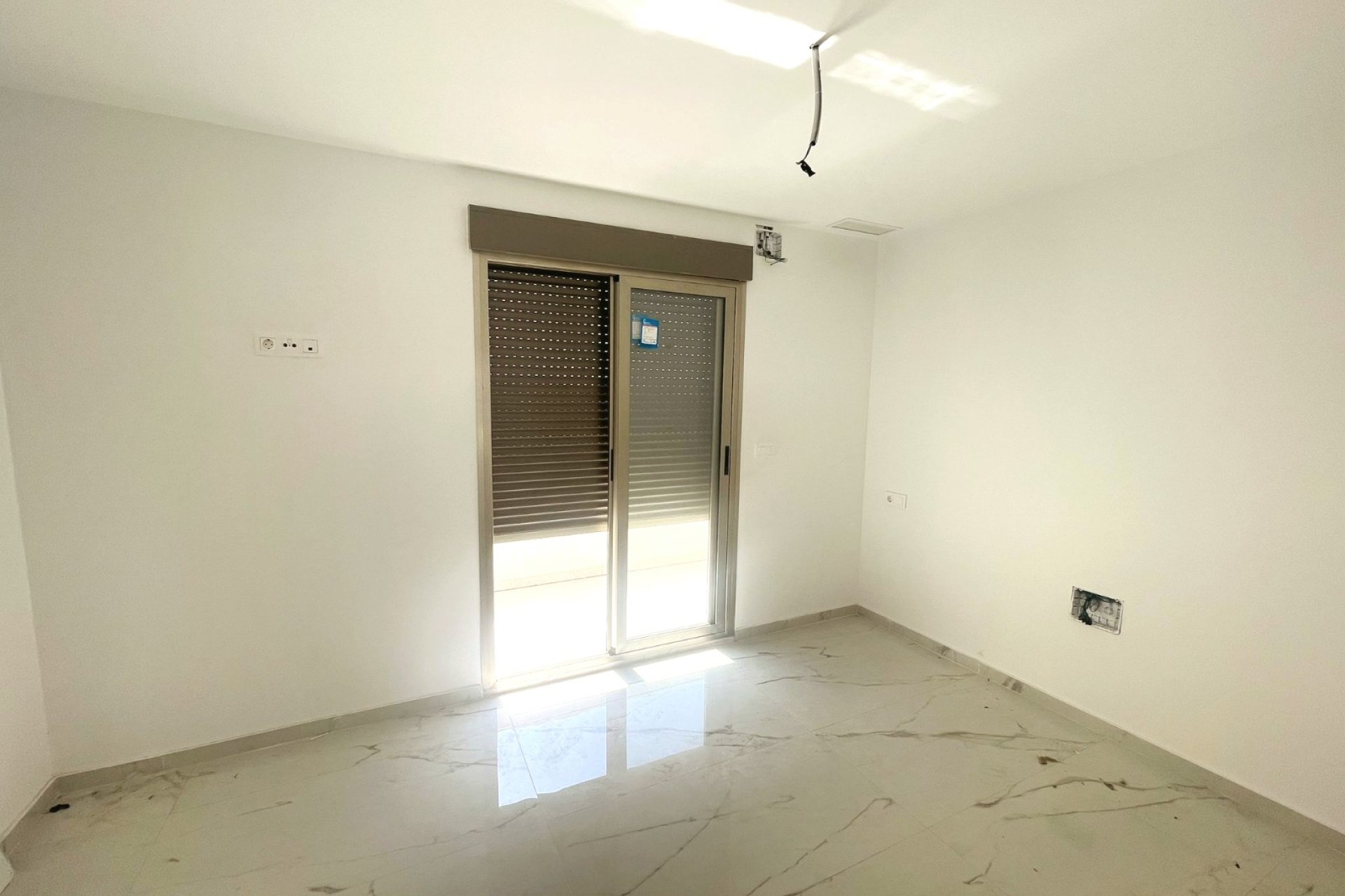 Reventa - Semi Detached - Daya Nueva