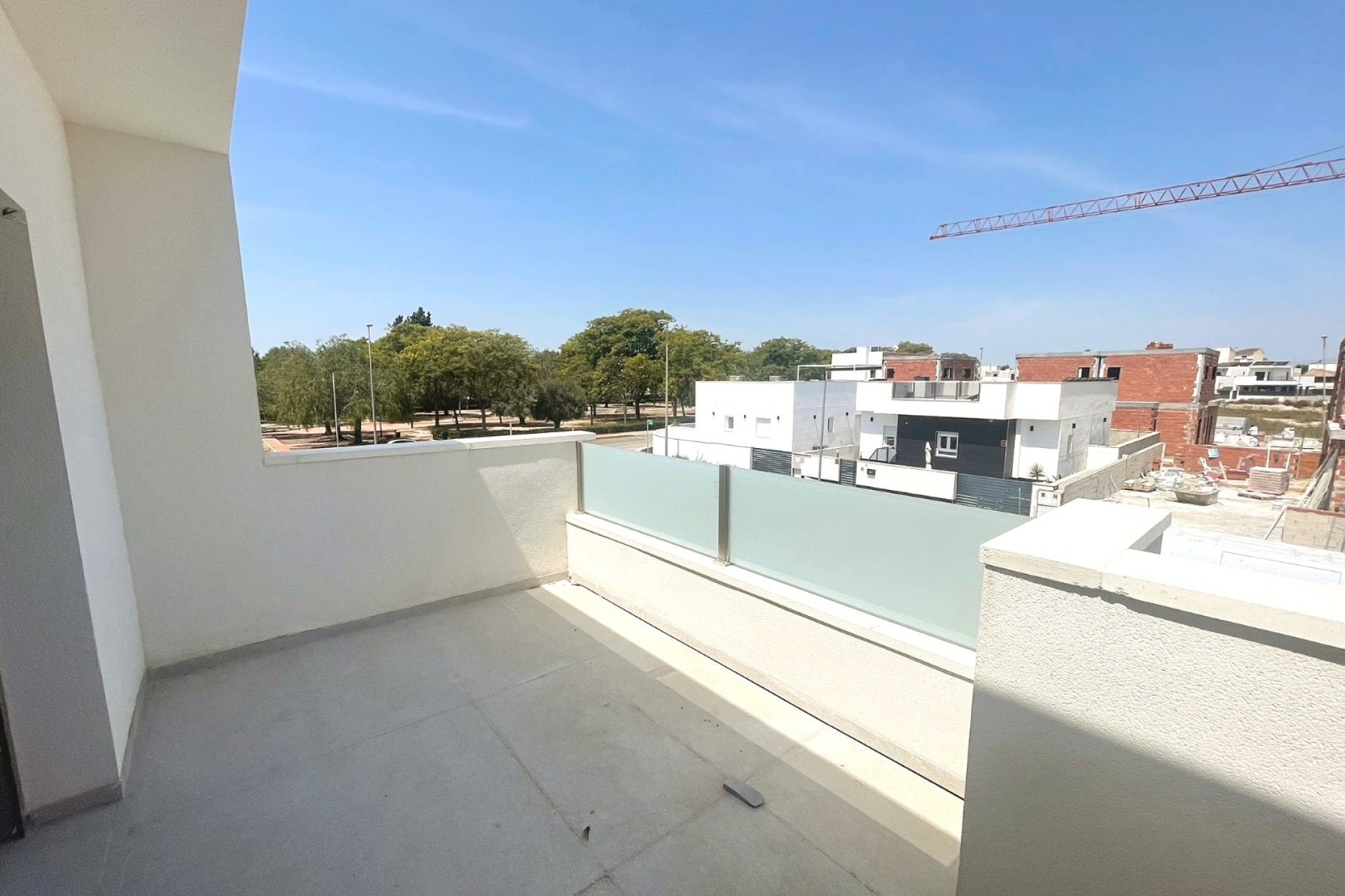 Reventa - Semi Detached - Daya Nueva