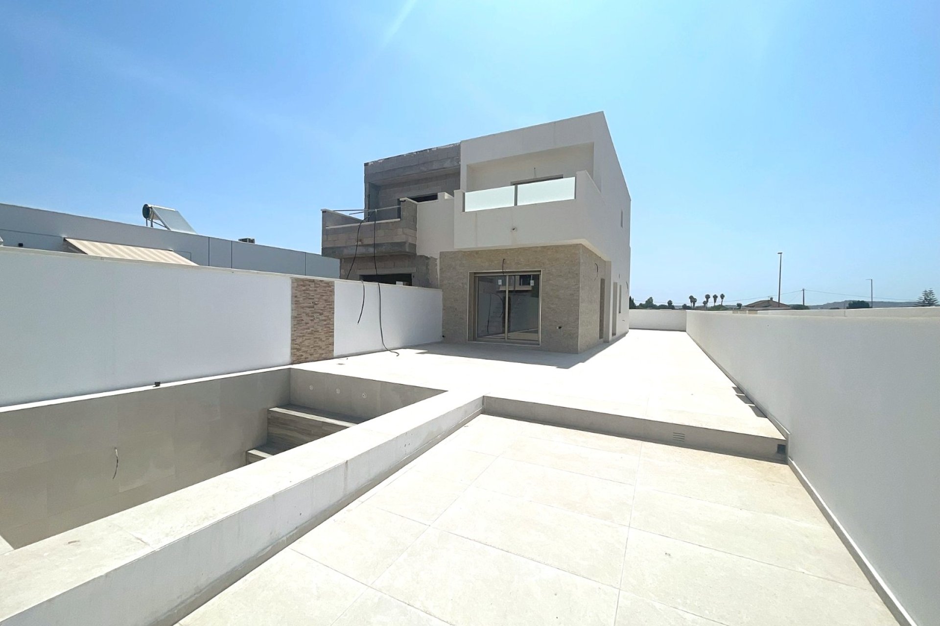 Reventa - Semi Detached - Daya Nueva