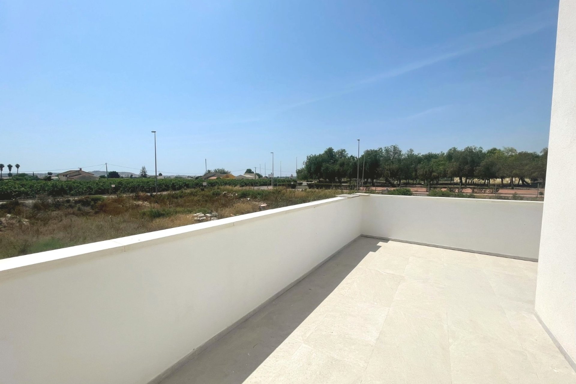 Reventa - Semi Detached - Daya Nueva