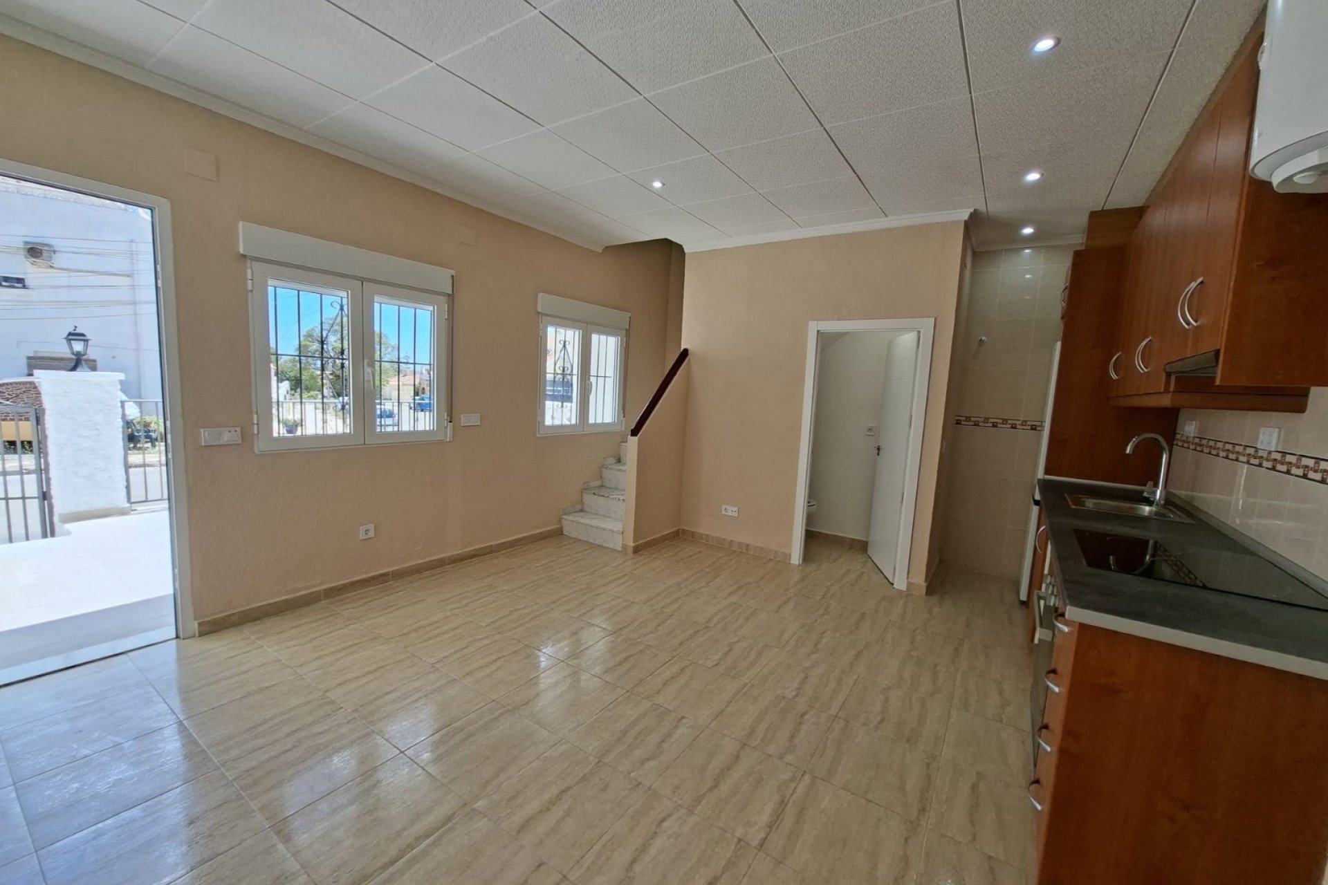 Reventa - Semi Detached - La Marina - La Marina - Urbanization