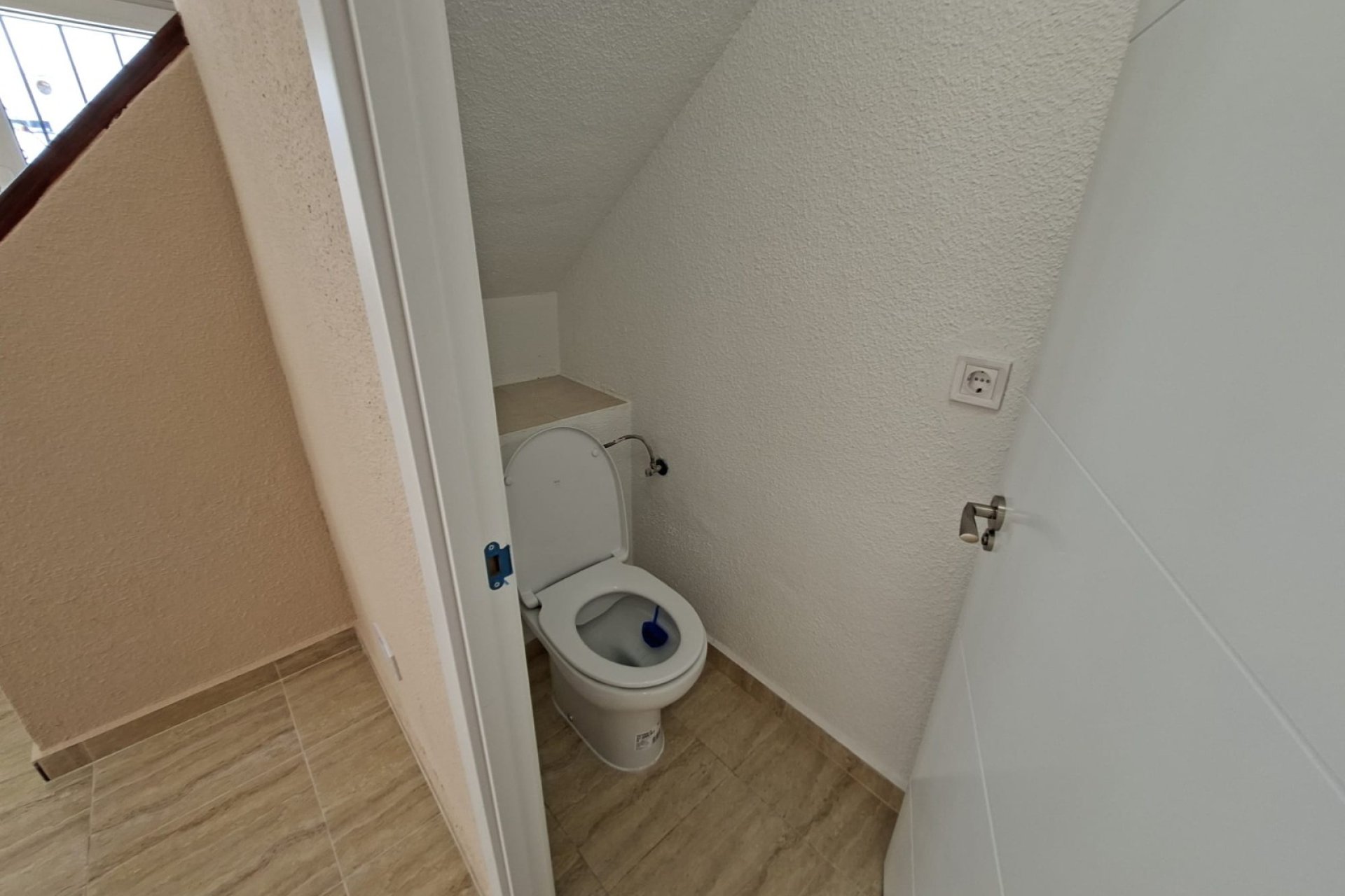 Reventa - Semi Detached - La Marina - La Marina - Urbanization