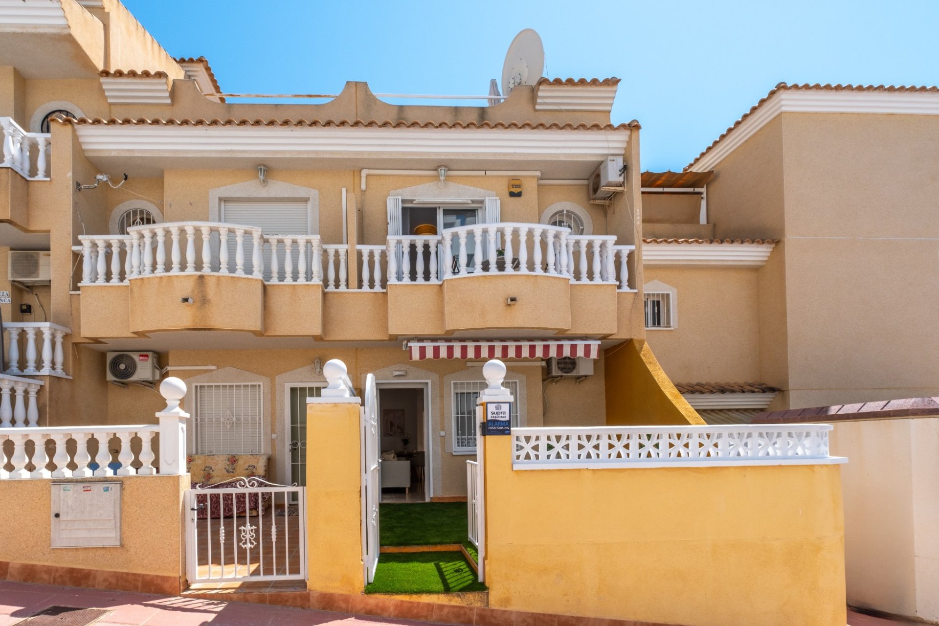 Reventa - Semi Detached - Orihuela Costa - Villamartin