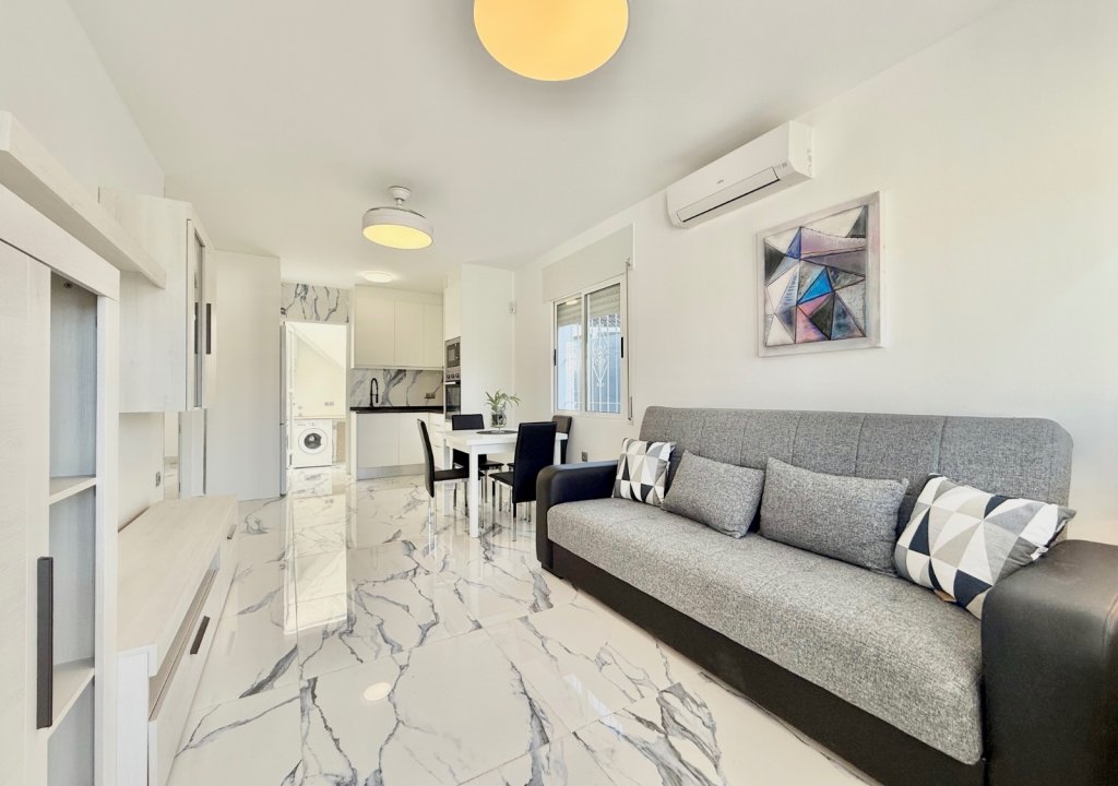 Reventa - Semi Detached - Torrevieja - El chaparral