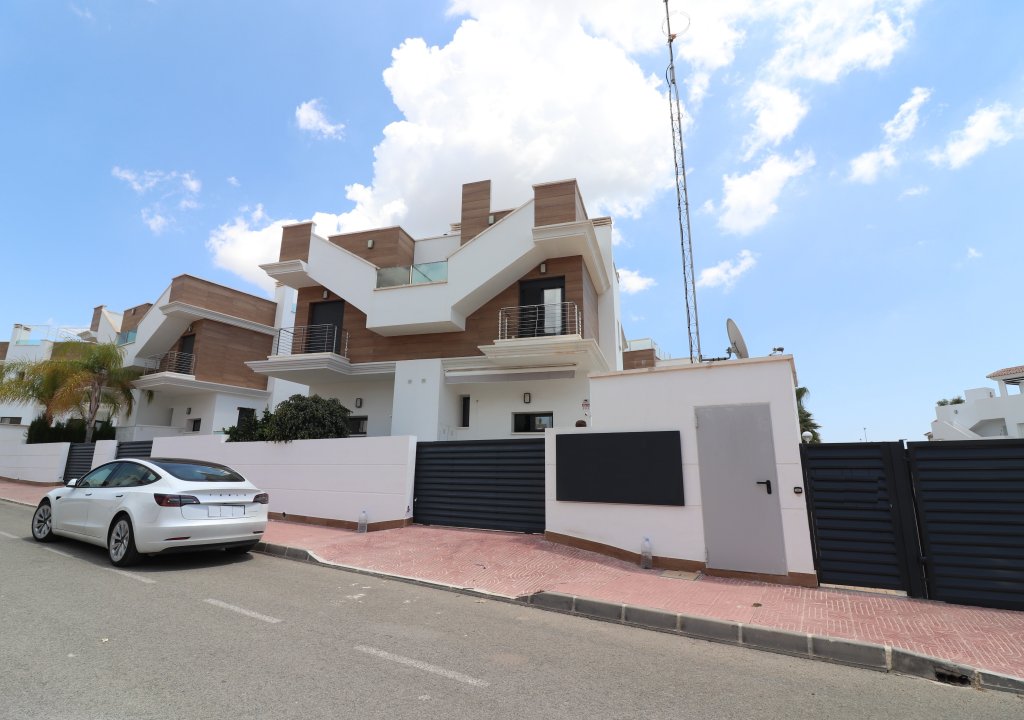 Reventa - Semi Detached Villa - Ciudad Quesada - La Laguna
