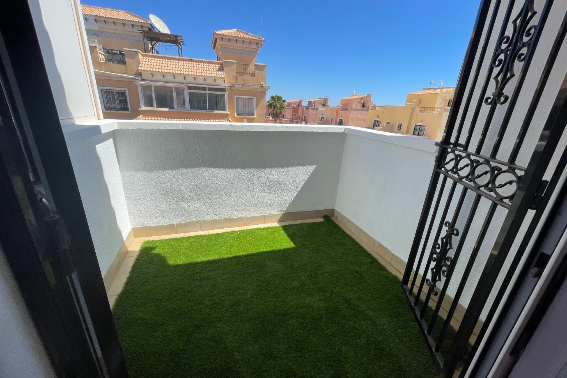 Reventa - Semi Detached Villa - Orihuela Costa - Villamartin