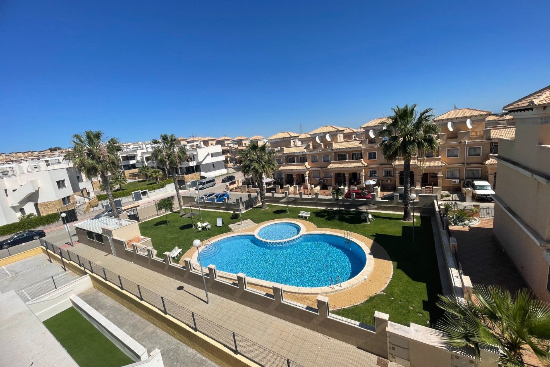 Reventa - Semi Detached Villa - Orihuela Costa - Villamartin