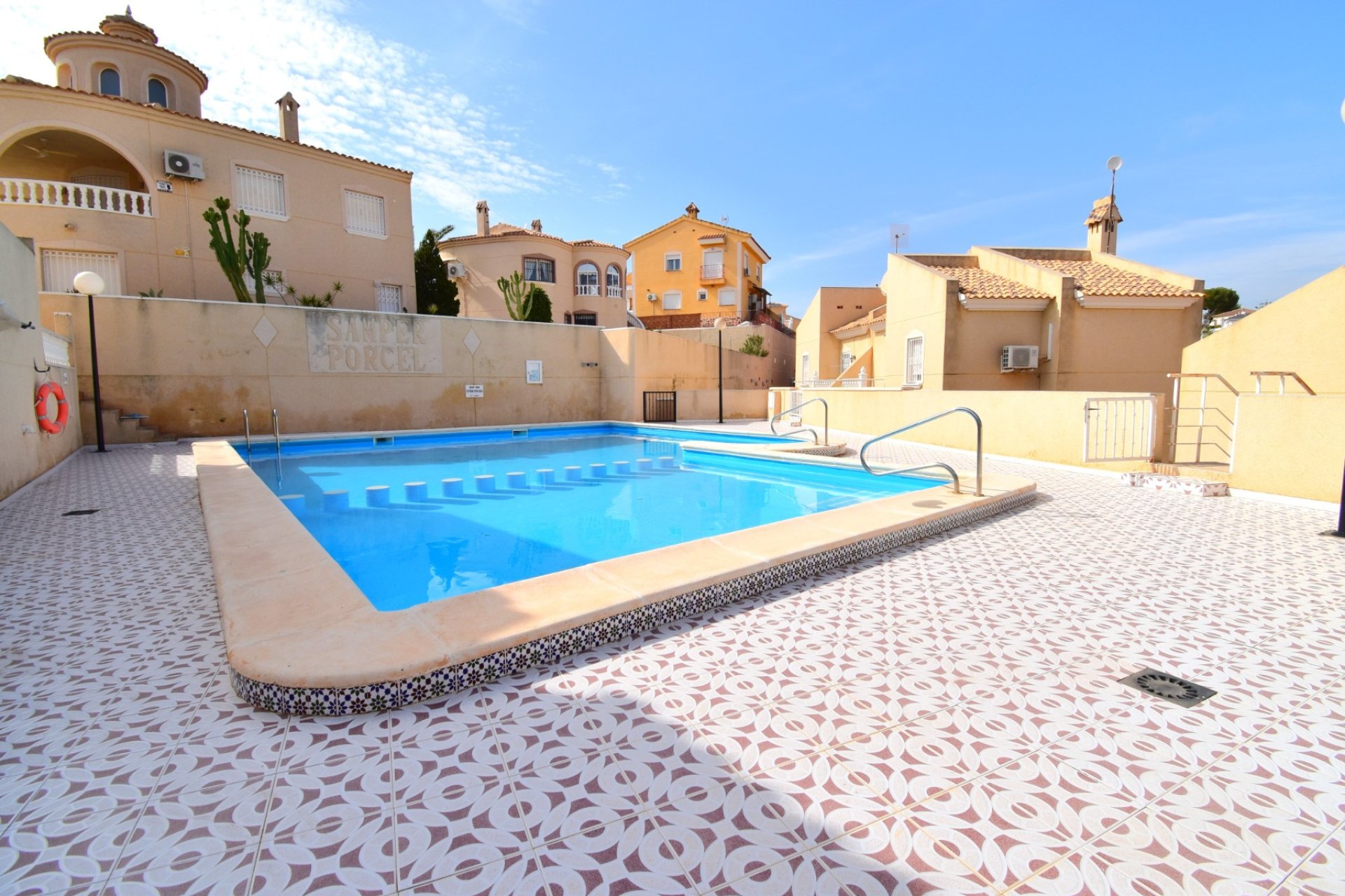 Reventa - Semi Detached Villa - San Miguel de Salinas - Blue Lagoon