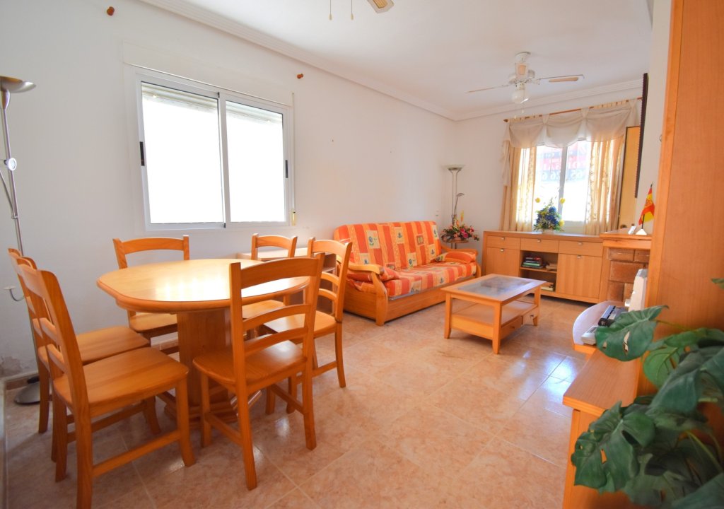 Reventa - Semi Detached Villa - San Miguel de Salinas - Blue Lagoon
