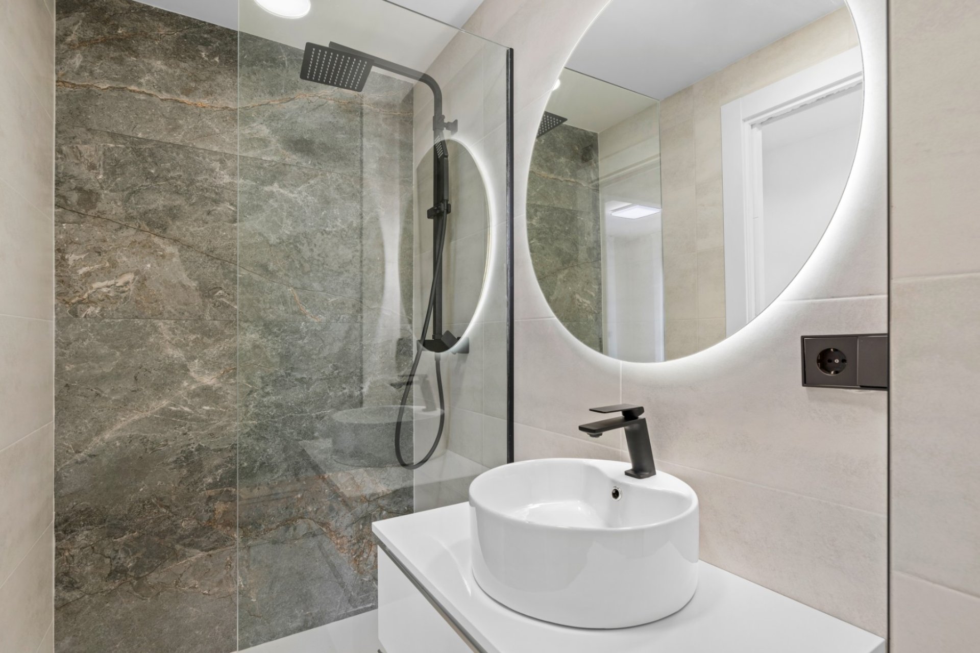 Reventa - Semi Detached Villa - Torre de La Horadada - Torre de La Horadada - Town