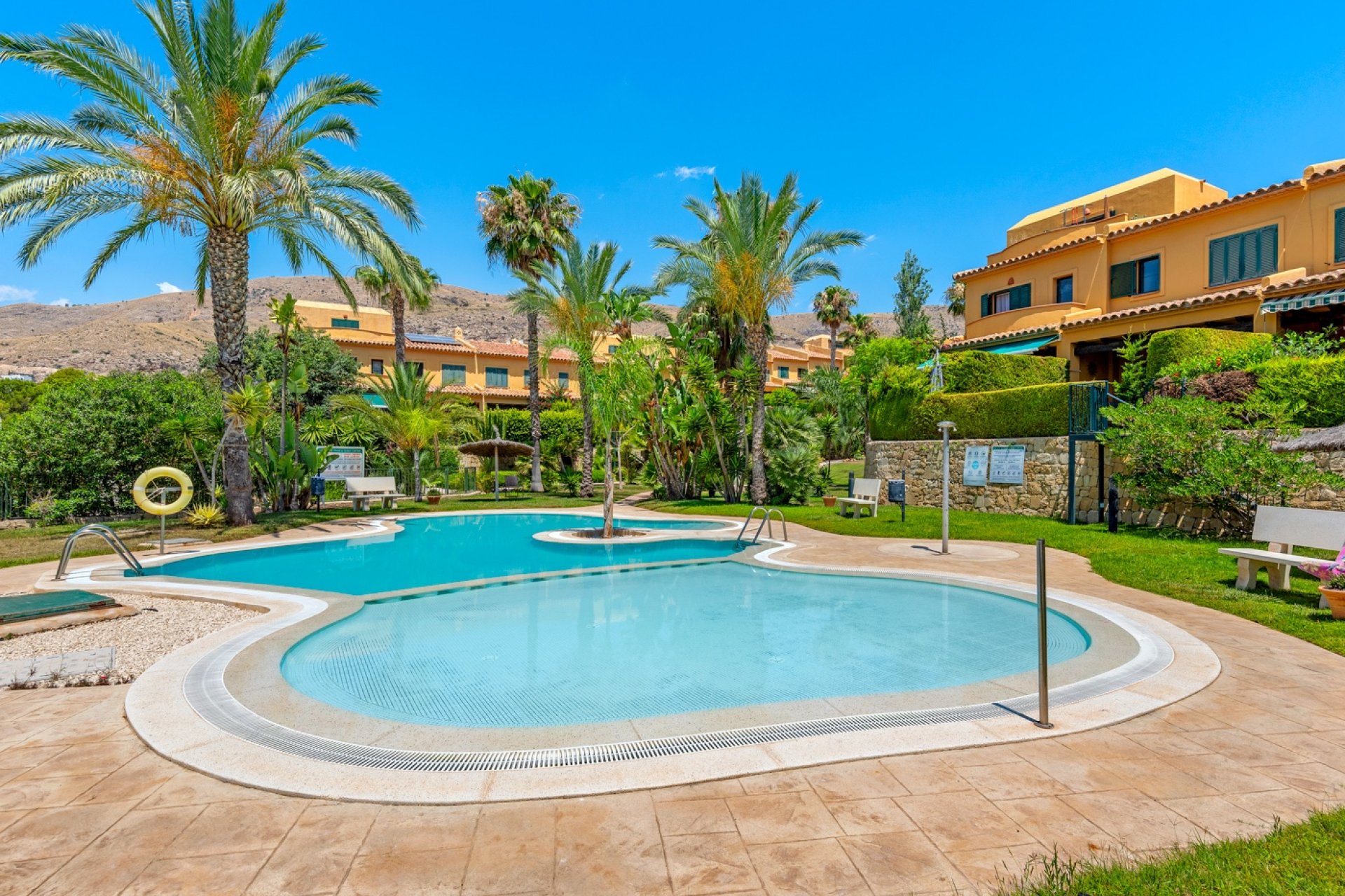 Reventa - Town House - Benidorm - Sierra cortina