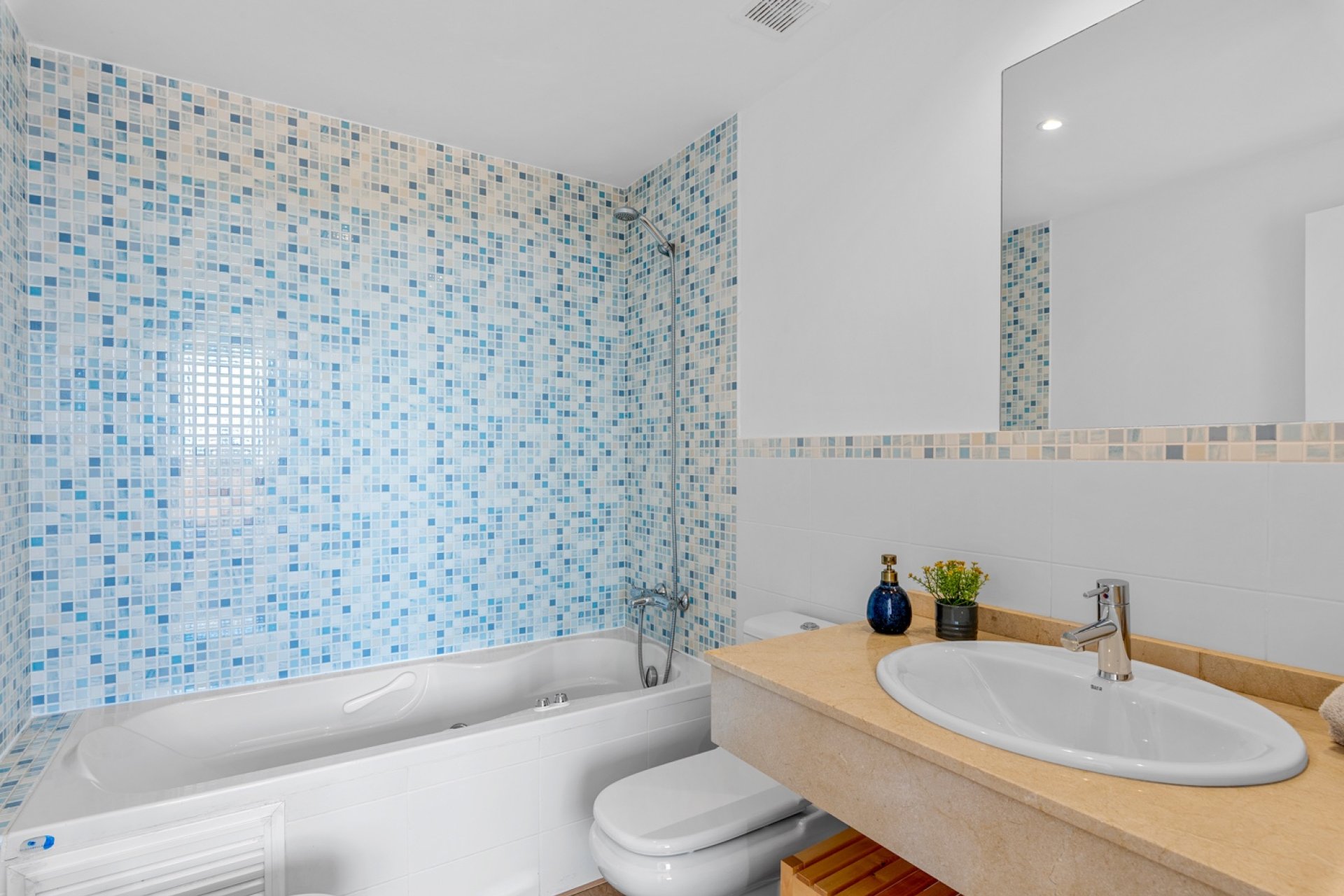 Reventa - Town House - Benidorm - Sierra cortina