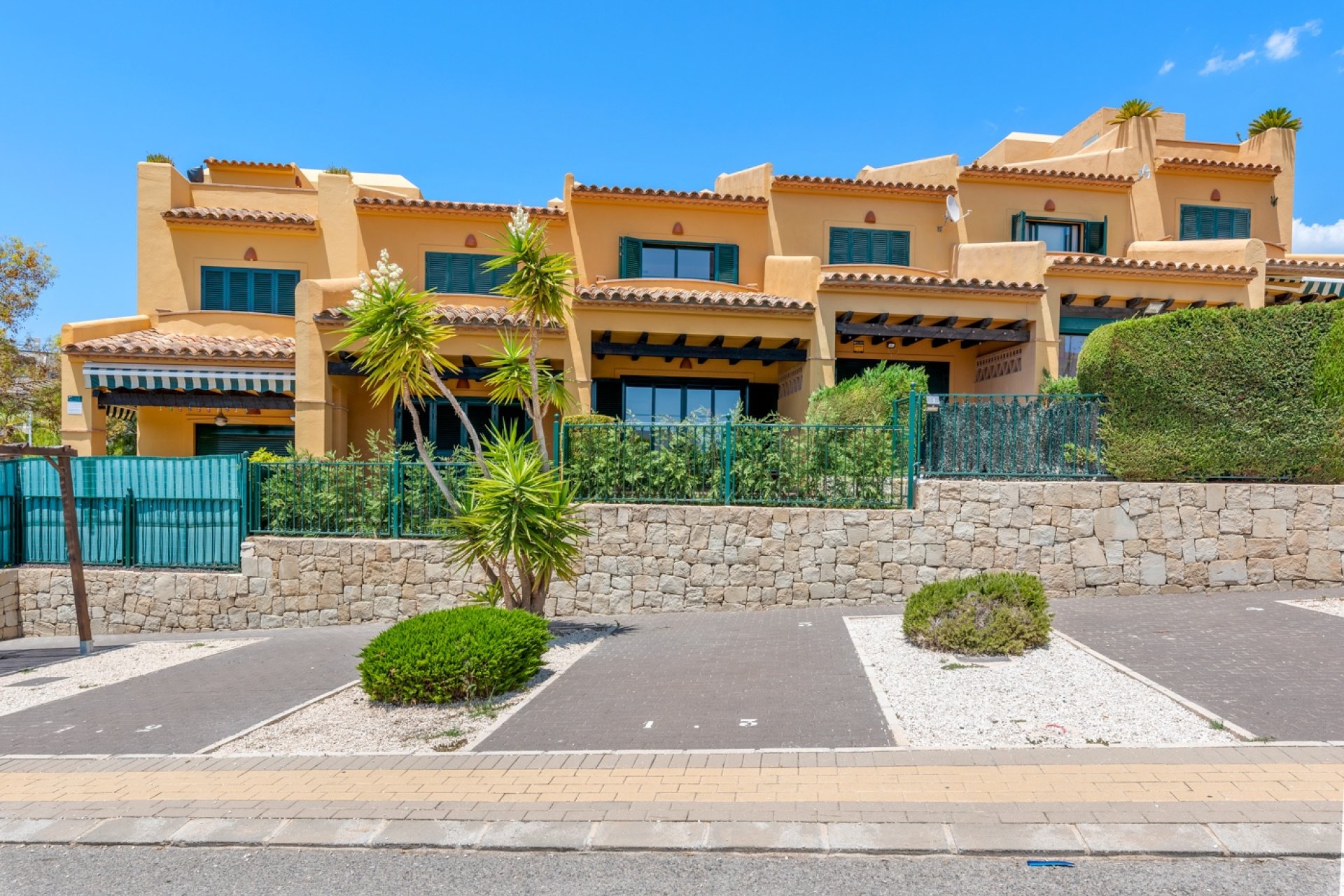 Reventa - Town House - Benidorm - Sierra cortina