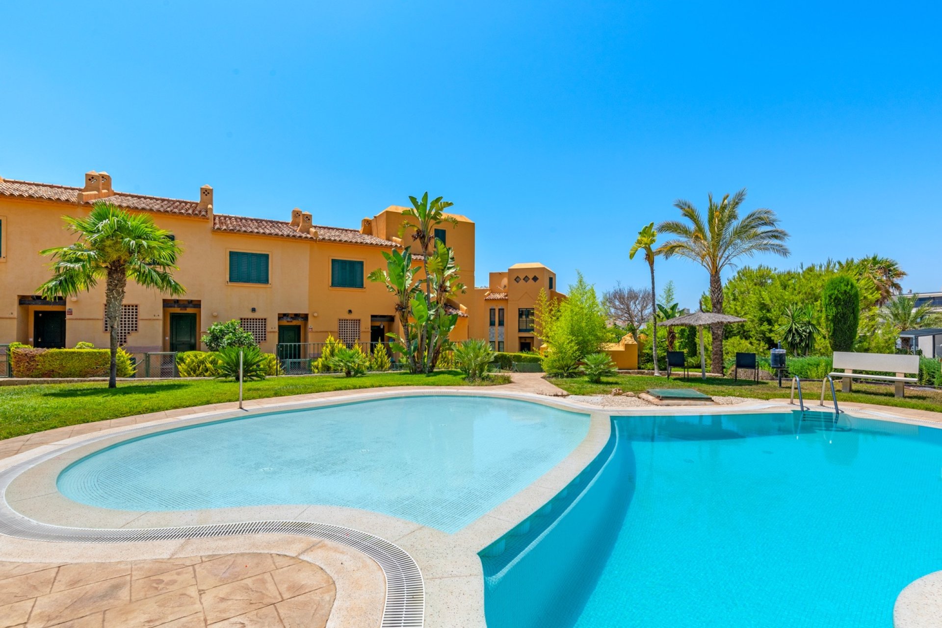 Reventa - Town House - Benidorm - Sierra cortina