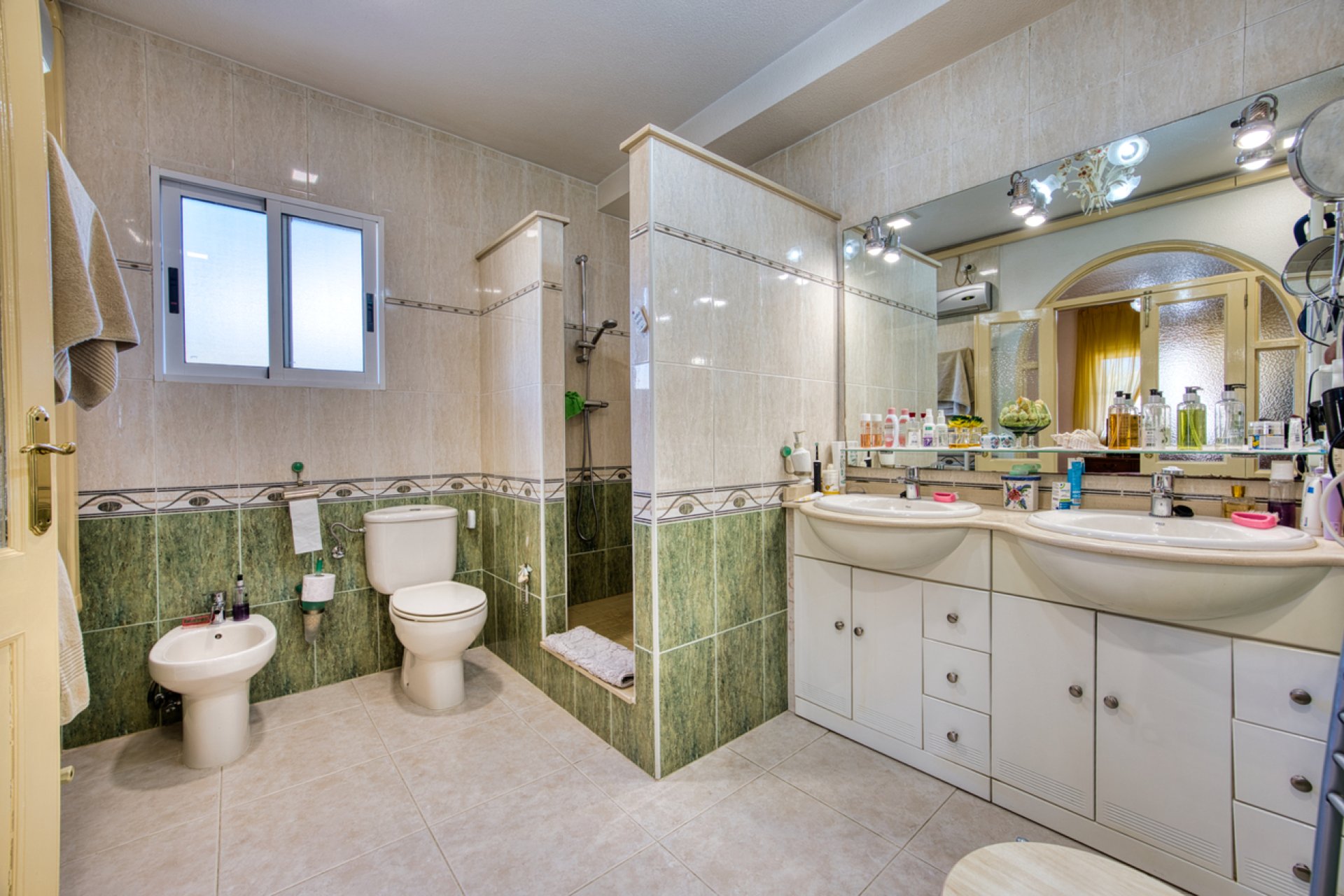 Reventa - Villa - Ciudad Quesada - Benimar