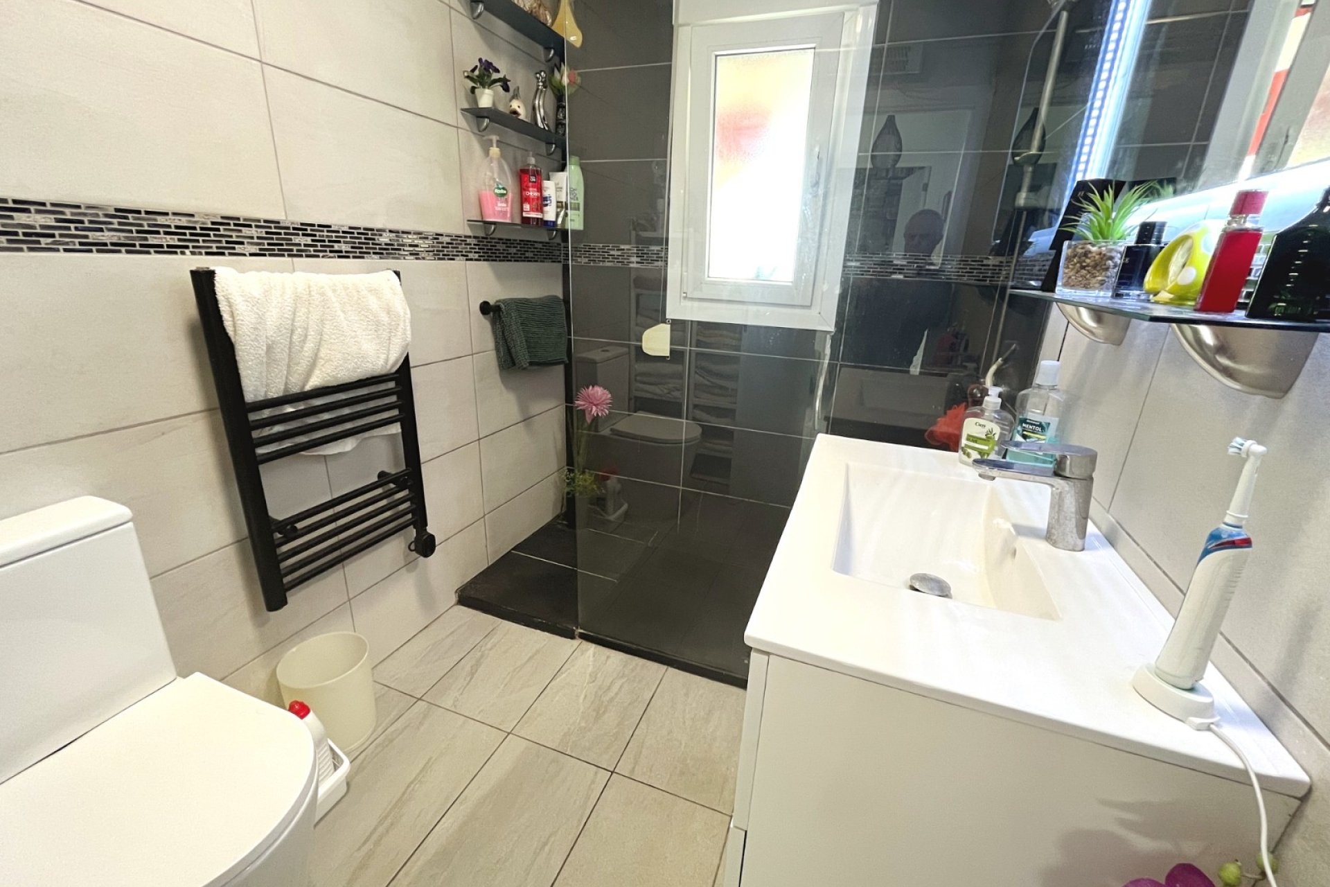 Reventa - Villa - Ciudad Quesada - Central Quesada