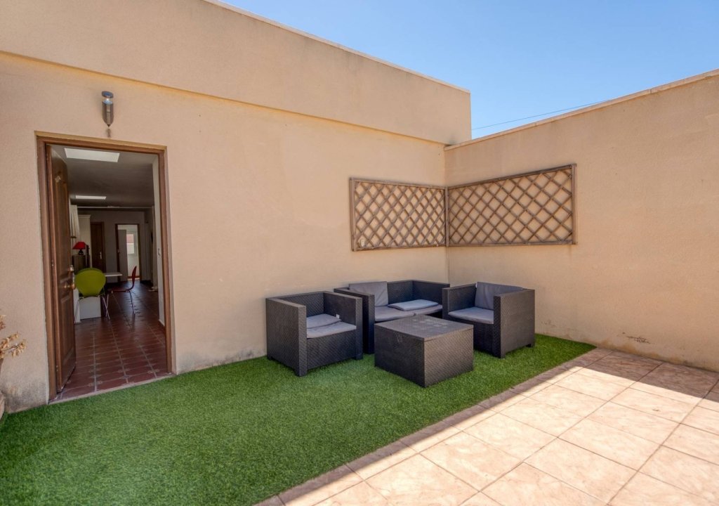 Reventa - Villa - Ciudad Quesada - Central Quesada