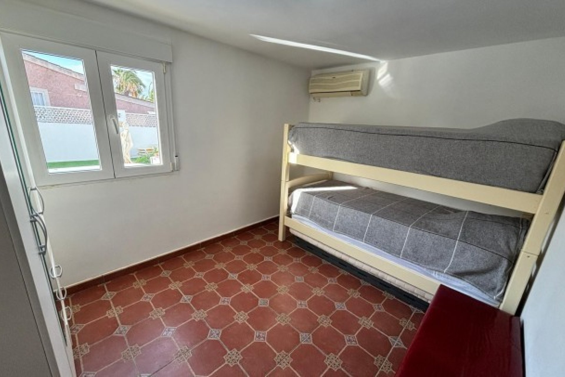 Reventa - Villa - Ciudad Quesada - Central Quesada