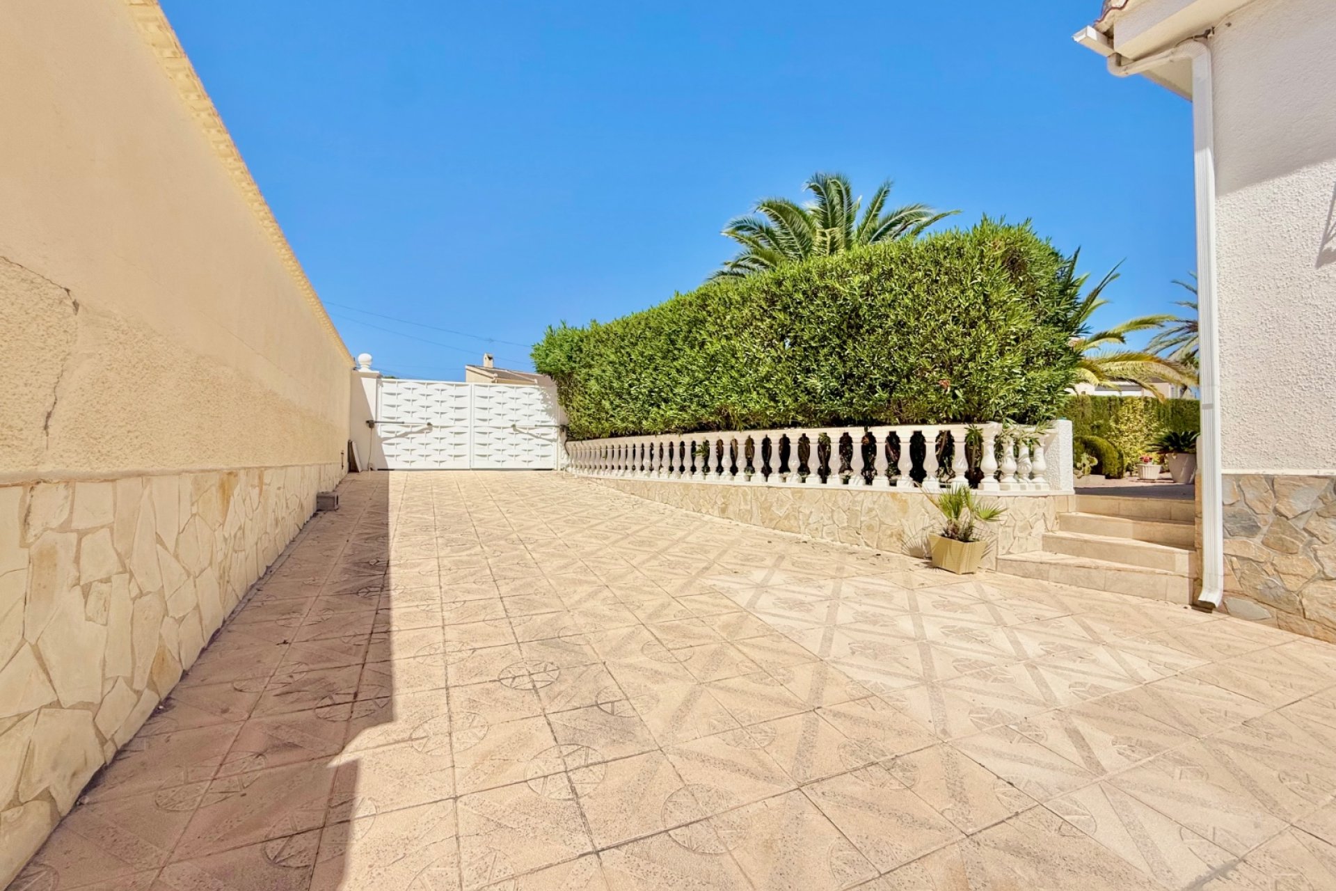 Reventa - Villa - Ciudad Quesada - Centro de la Ciudad Quesada