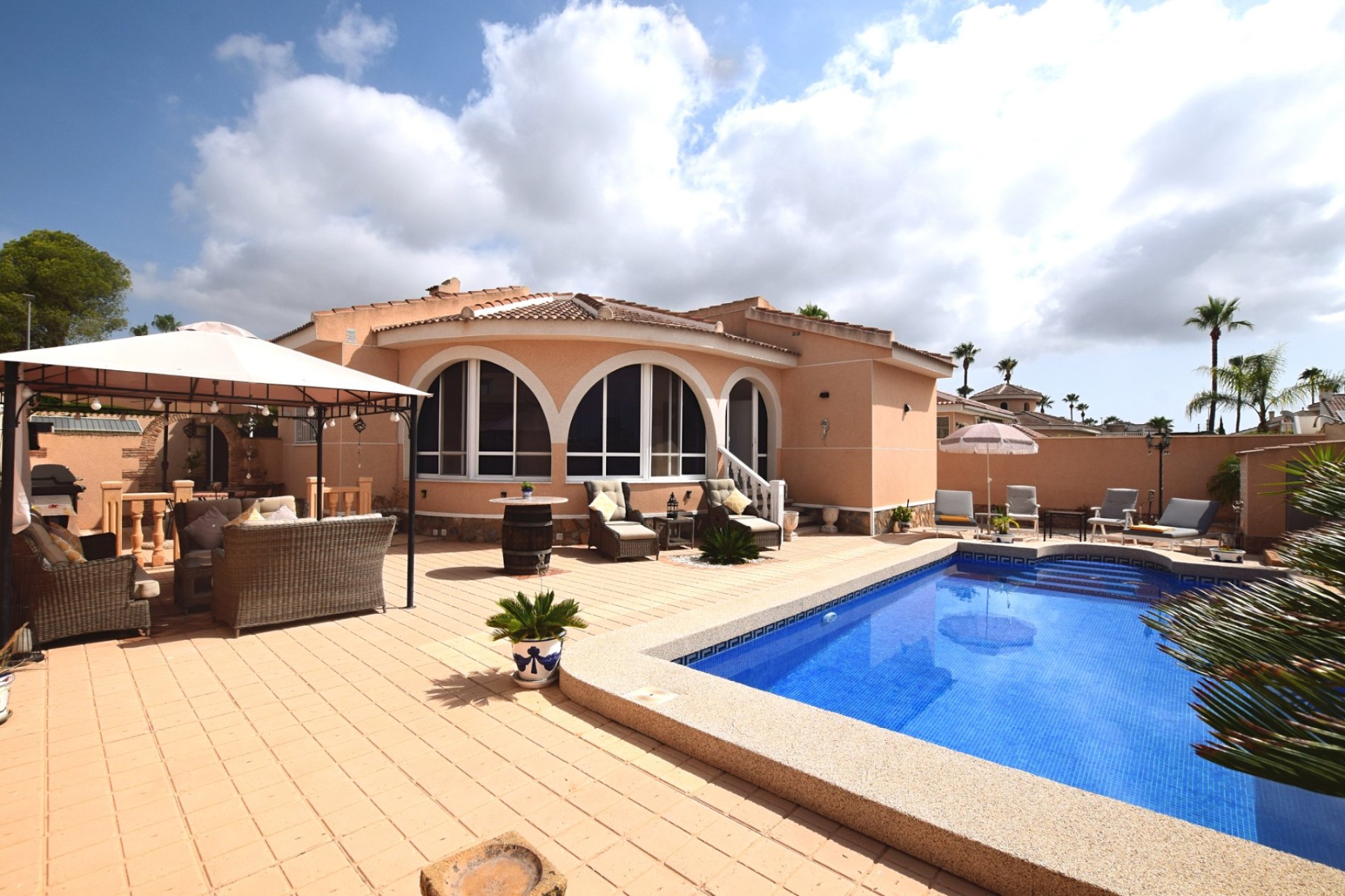 Reventa - Villa - Ciudad Quesada - Doña Pepa