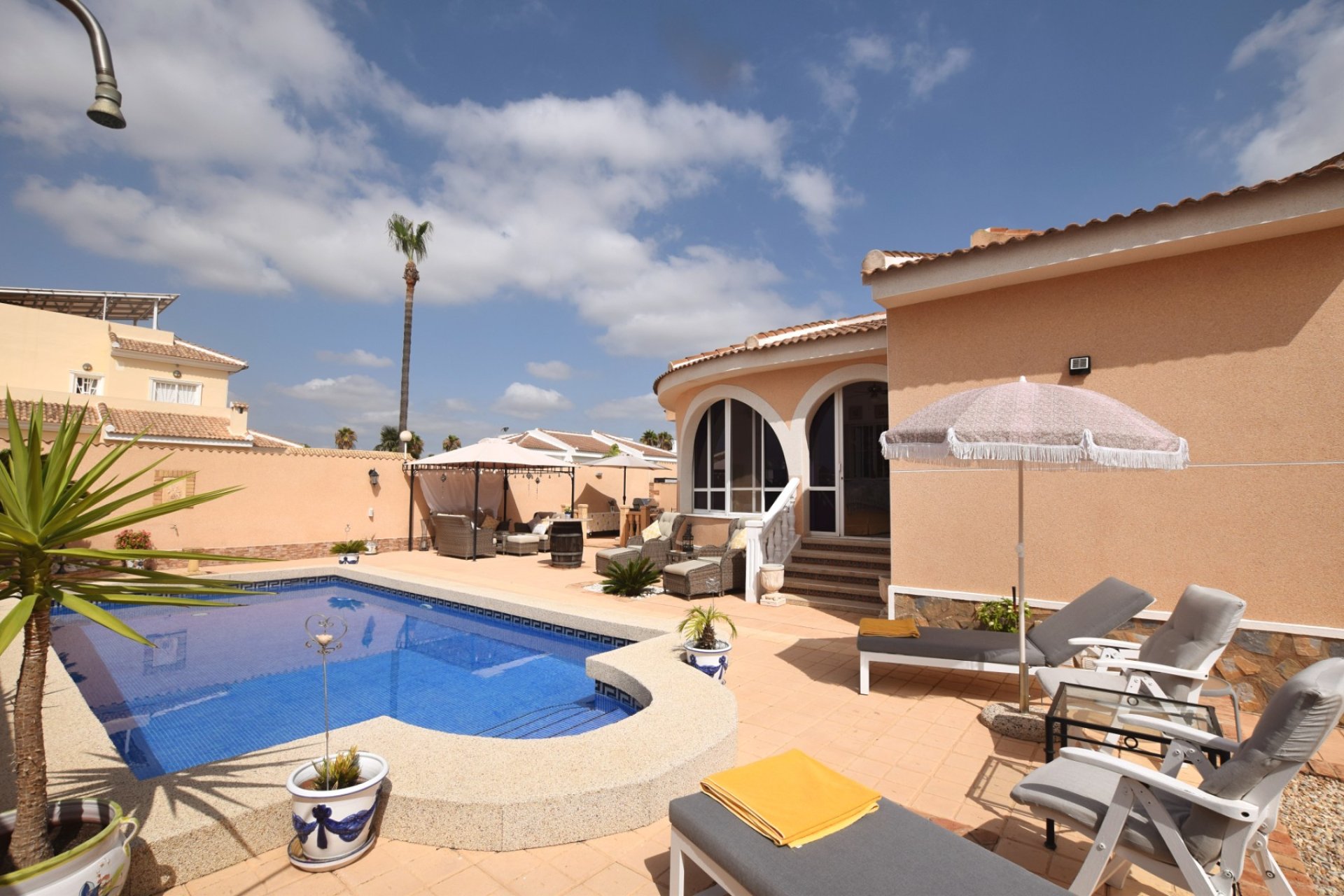 Reventa - Villa - Ciudad Quesada - Doña Pepa