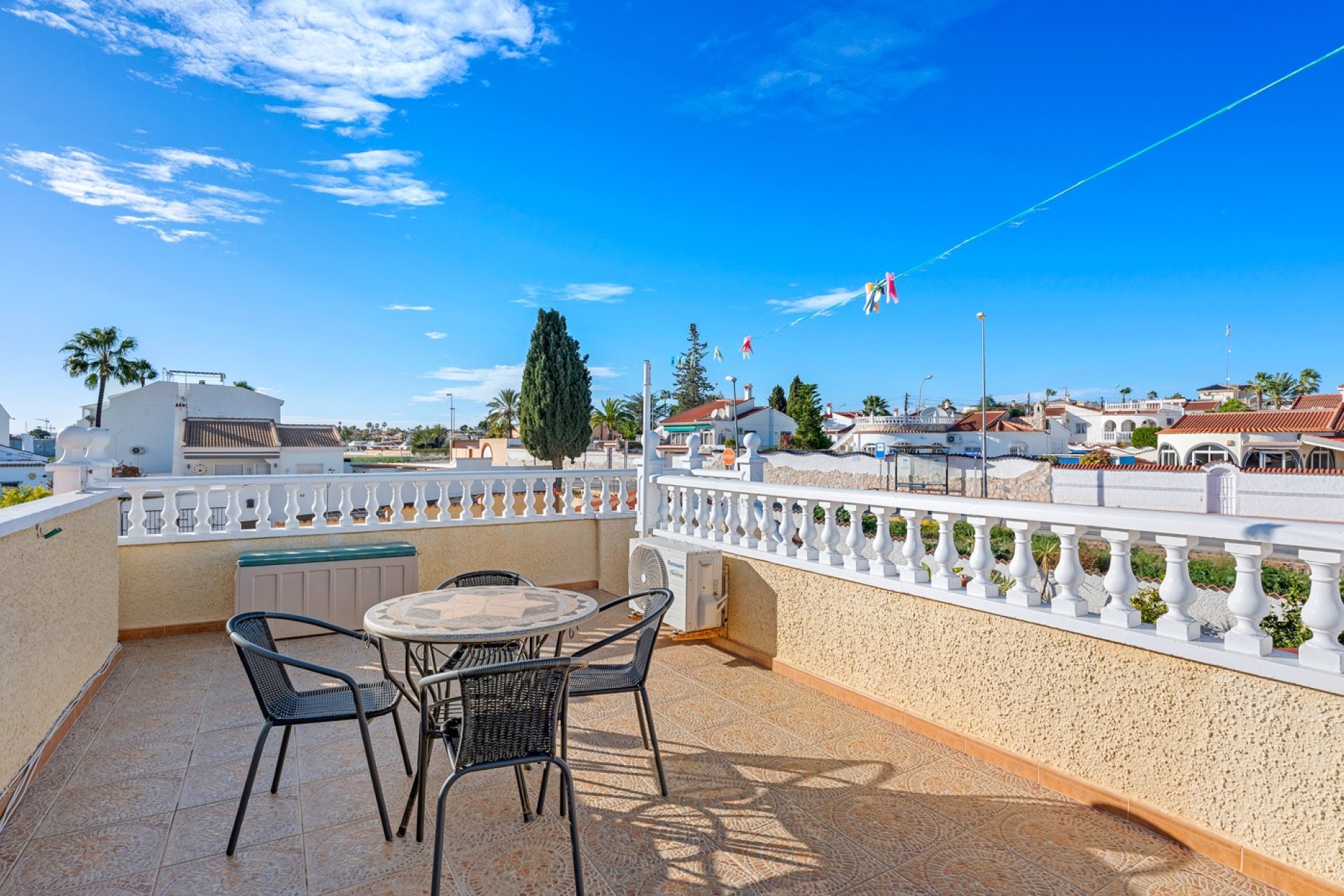 Reventa - Villa - Ciudad Quesada - DOÑA PEPA