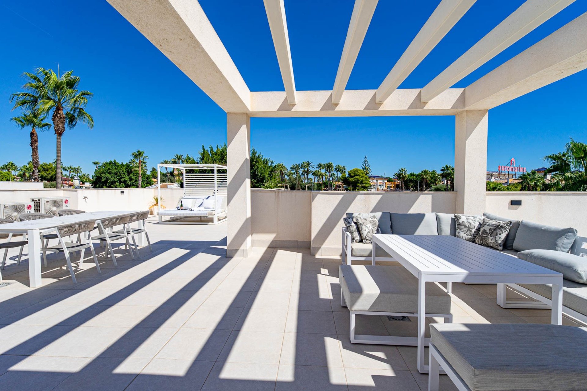 Reventa - Villa - Ciudad Quesada - Doña Pepa