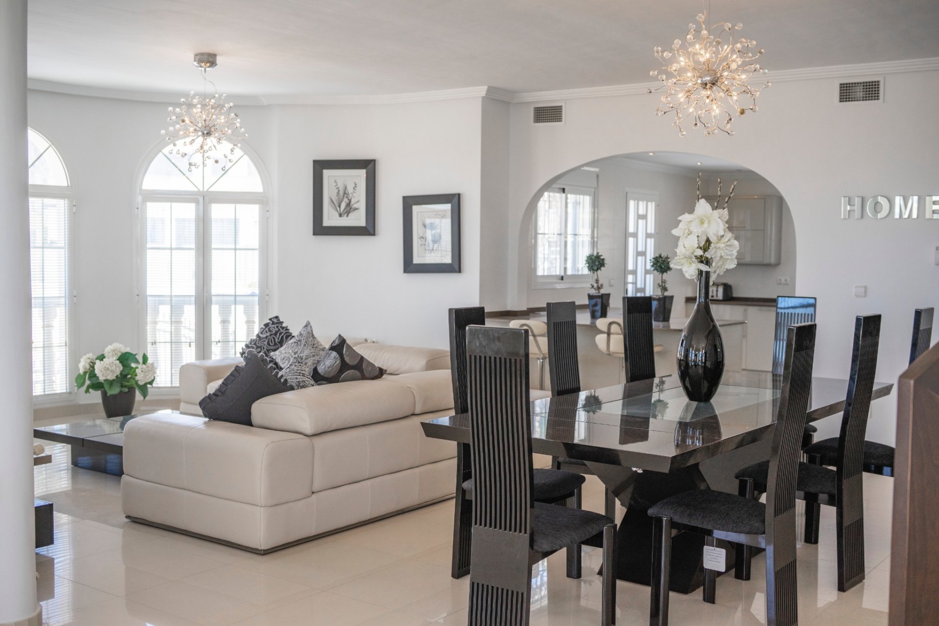 Reventa - Villa - Ciudad Quesada - La Fiesta