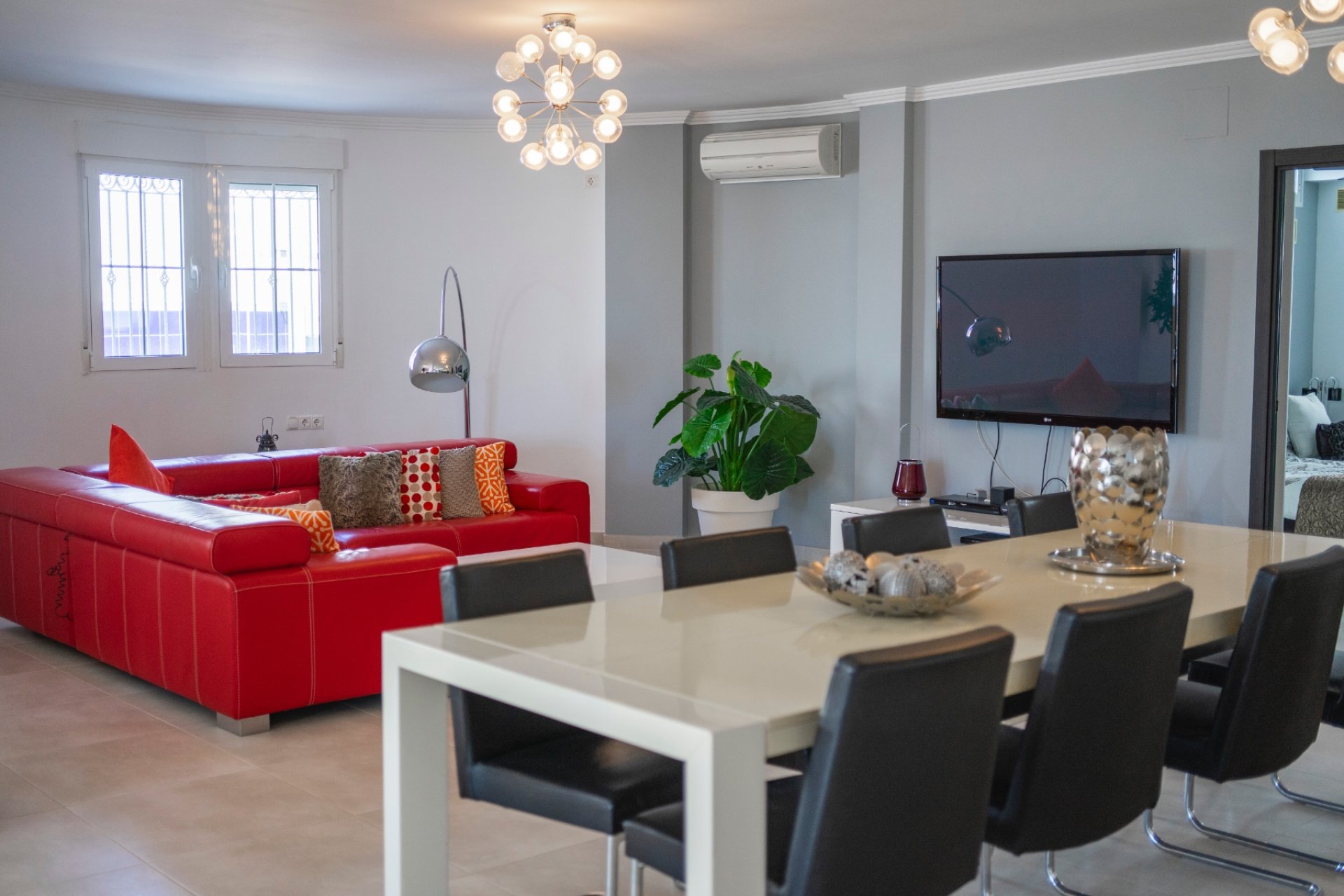 Reventa - Villa - Ciudad Quesada - La Fiesta