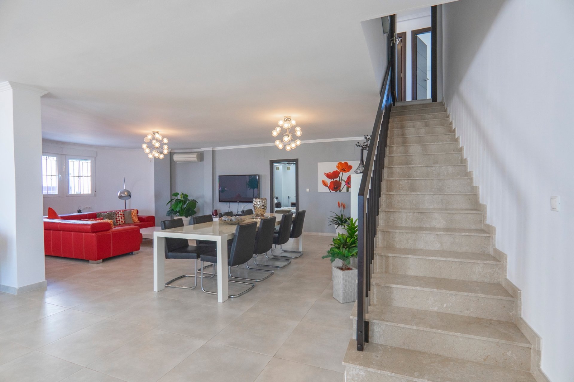 Reventa - Villa - Ciudad Quesada - La Fiesta