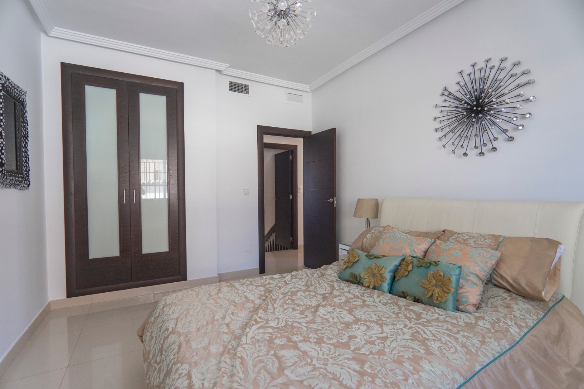 Reventa - Villa - Ciudad Quesada - La Fiesta