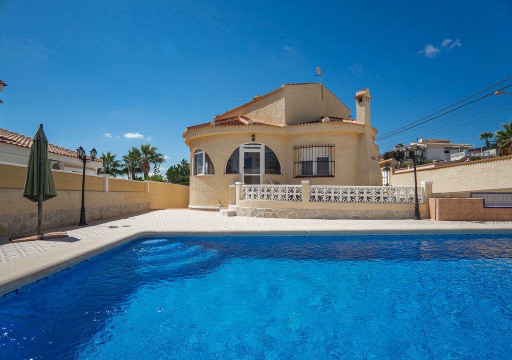 Reventa - Villa - Ciudad Quesada - Town Center