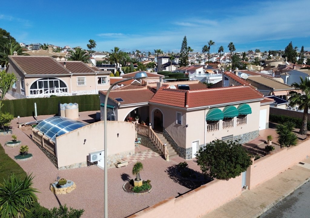 Reventa - Villa - Ciudad Quesada - Town Center