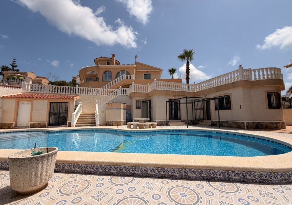 Reventa - Villa Detached - Ciudad Quesada - La Marquesa Golf