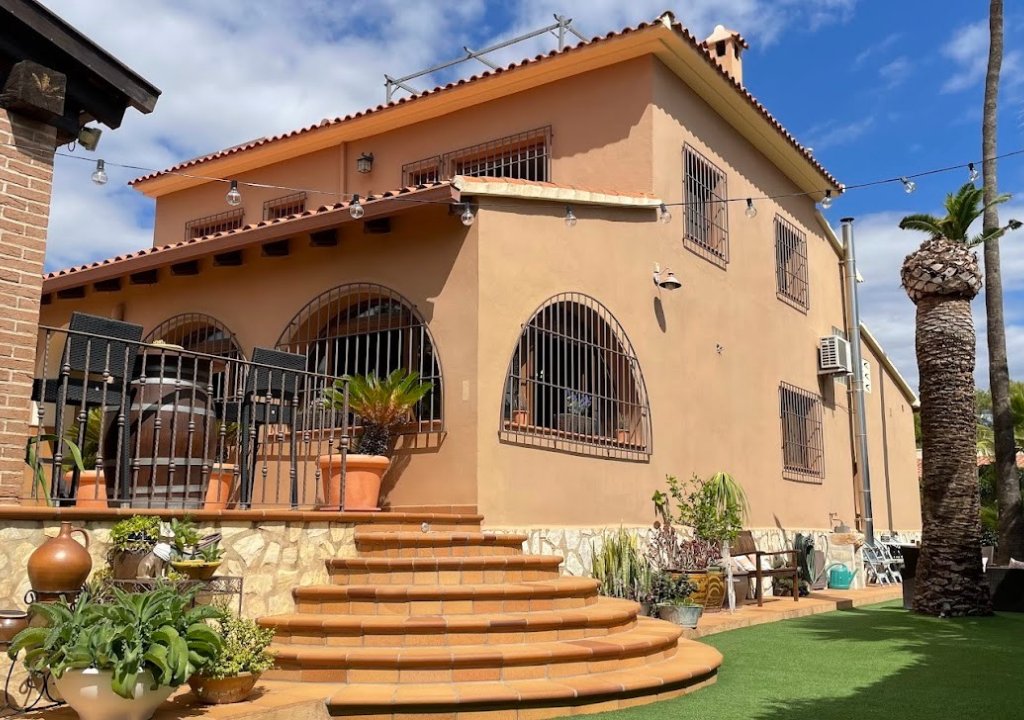 Reventa - Villa - La Nucía