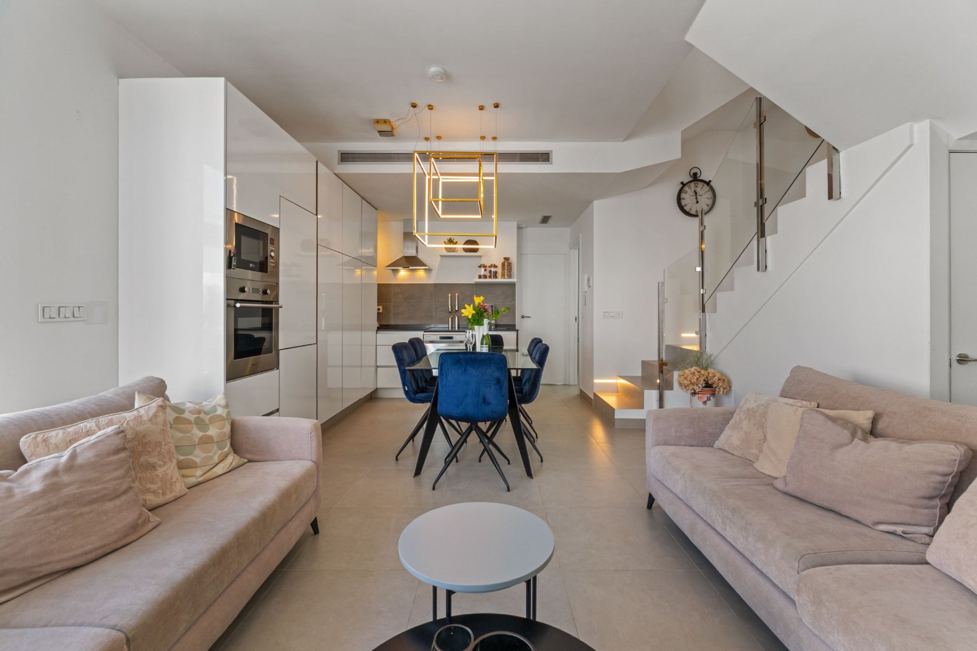 Reventa - Villa - Orihuela - Villamartín