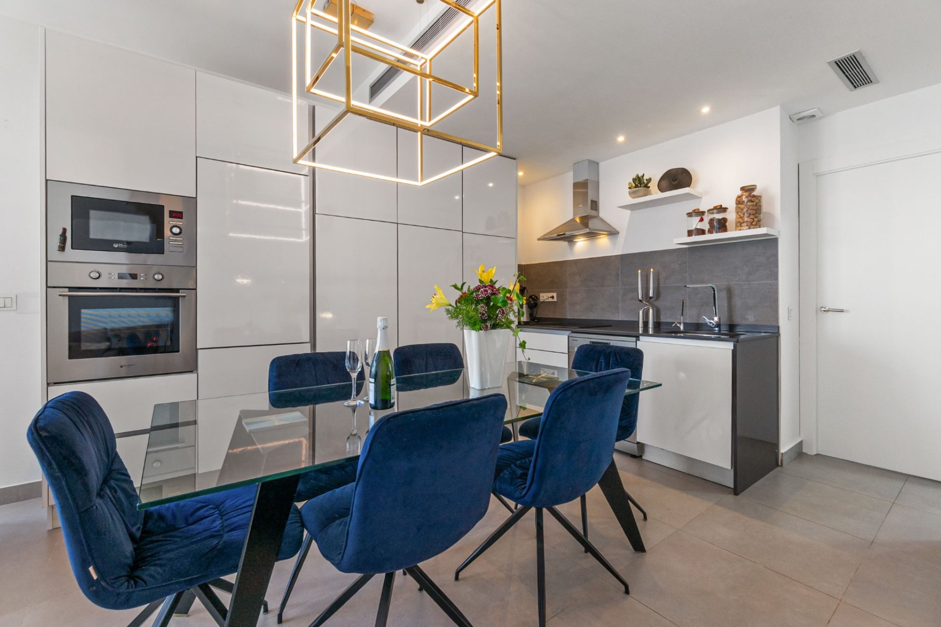 Reventa - Villa - Orihuela - Villamartín