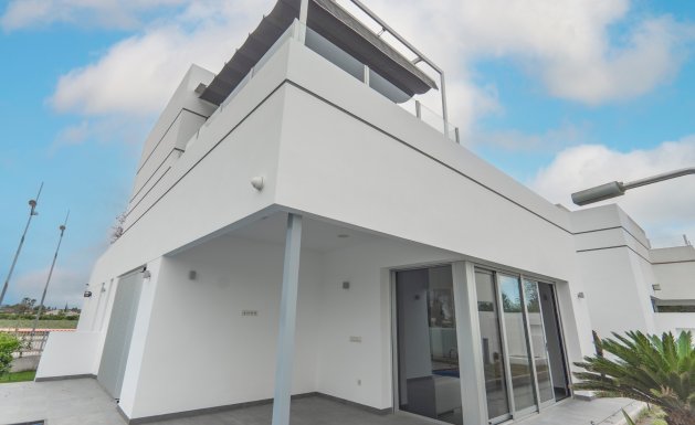 Semi Detached - Resale - Dolores - Dolores