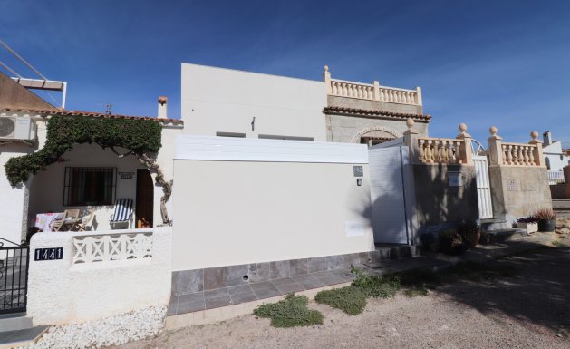 Semi Detached - Resale - Torrevieja - San Luis