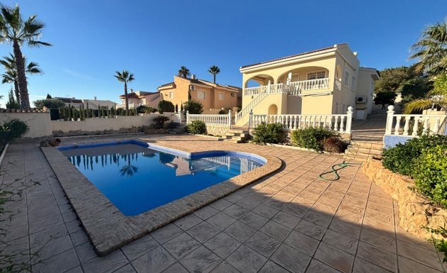 Villa Detached - Reventa - Ciudad Quesada - La Fiesta