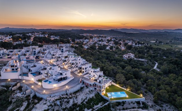 Villa - Obra nueva - Orihuela Costa - San Miguel de Salinas