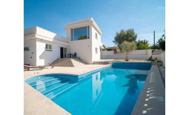 Villa - Resale - Ciudad Quesada - Town Center