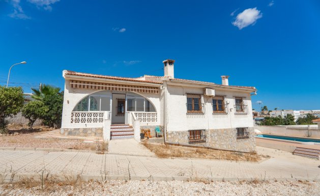 Villa - Resale - Ciudad Quesada - Town Center