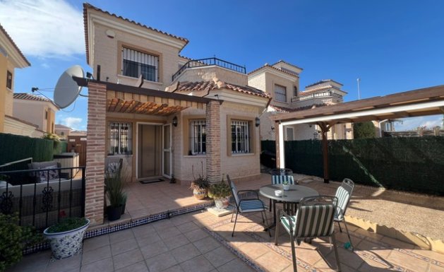 Villa - Resale - El Raso - El Raso, Guardamar