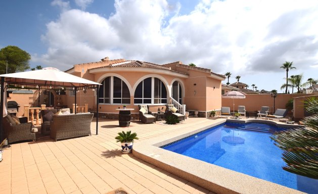 Villa - Reventa - Ciudad Quesada - Doña Pepa
