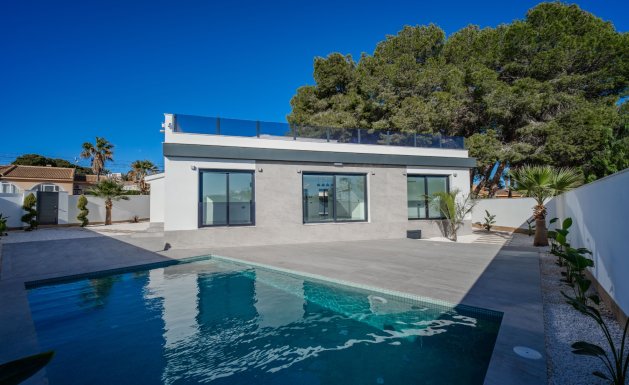 Villa - Reventa - Ciudad Quesada - Town Center