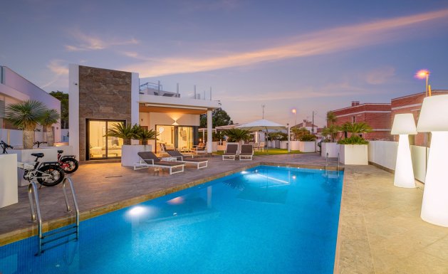 Villa - Reventa - Orihuela Costa - Villamartín